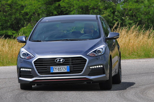hyundai i30 turbo 15