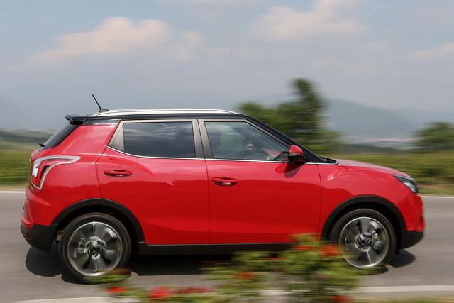 ssangyong tivoli 21