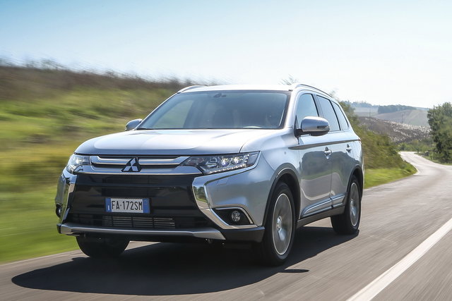 nuovo mitsubishi outlander 2015 28