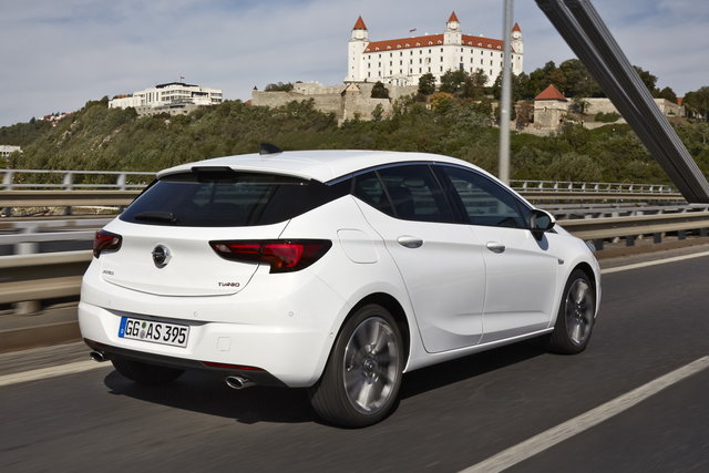 opel astra 2015 primo contatto 13