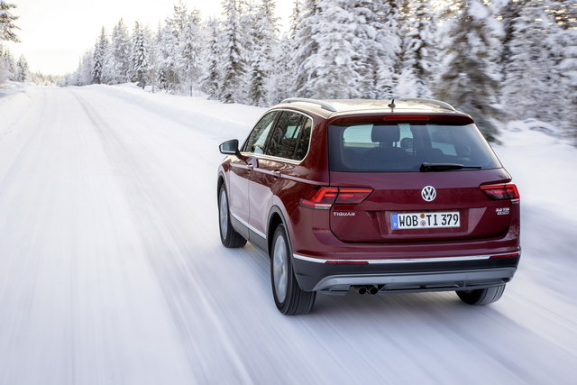 volkswagen tiguan 2016 02
