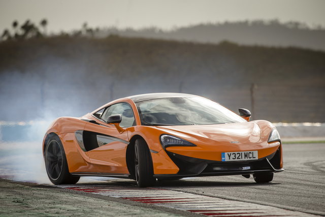 mclaren 540c primo contatto 03