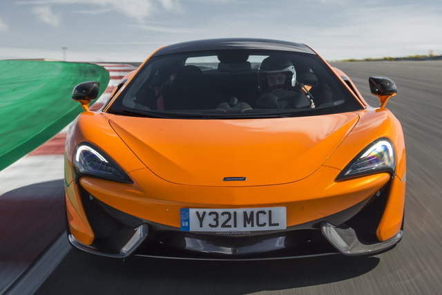 mclaren 540c primo contatto 05