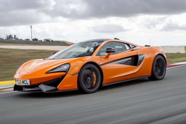 mclaren 540c primo contatto 07
