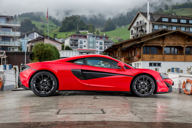 mclaren 540c primo contatto 09