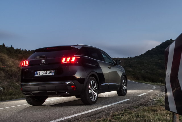 peugeot 3008 primo contatto 15