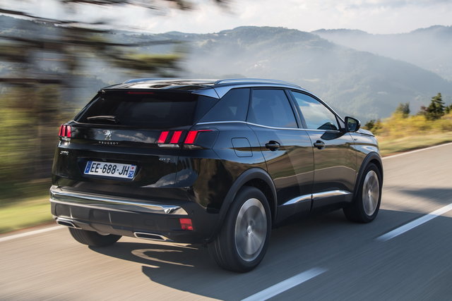 peugeot 3008 primo contatto 16