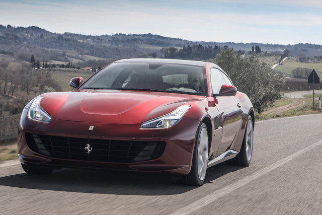 ferrari gtc4lusso primo contatto 02