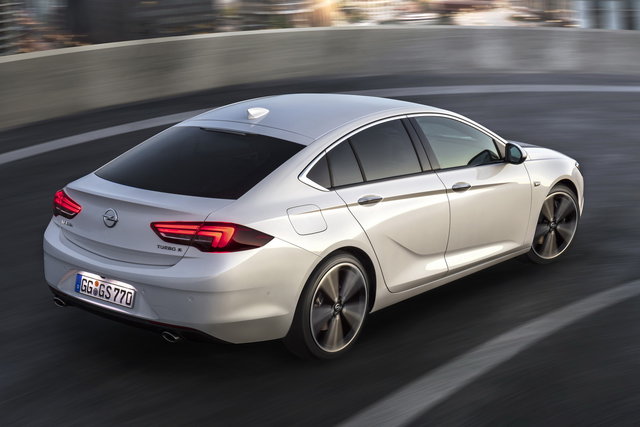 opel insignia grand sport 304541
