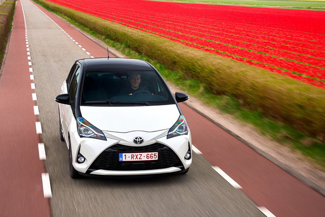 toyota yaris 15 vvt 2017 23
