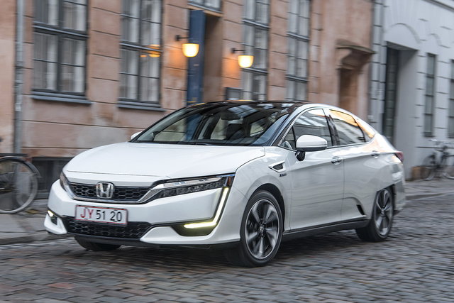 honda clarity fuel cell primo contatto 07