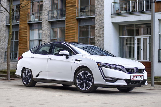 honda clarity fuel cell primo contatto 23