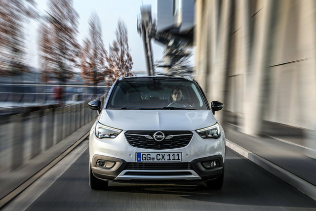opel crossland x primo contatto 02