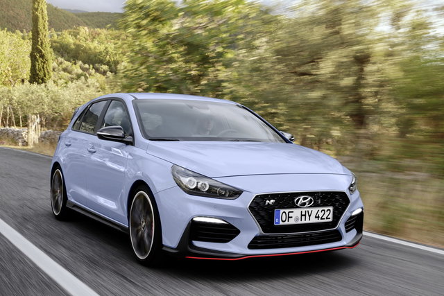 hyundai i30 n primo contatto 06