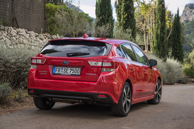 subaru impreza primo contatto 2017 11 30