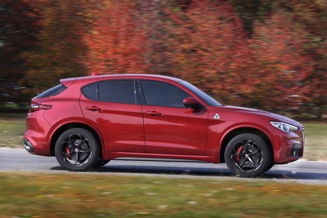 alfa romeo stelvio quadrifoglio 2017 12 16