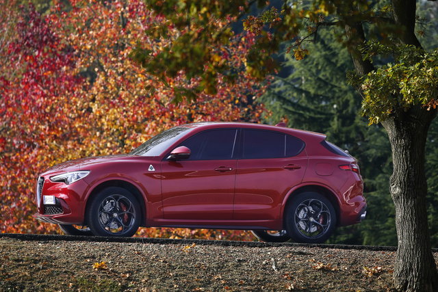 alfa romeo stelvio quadrifoglio 2017 12 27