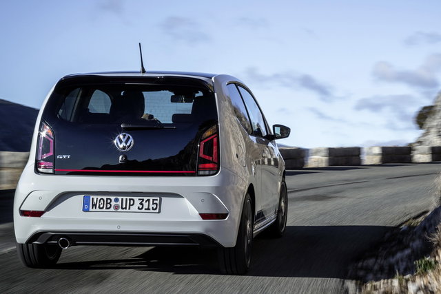 volkswagen up gti 2018 04 10