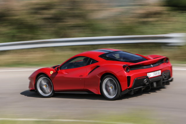 ferrari 488 pista 2018 06 01