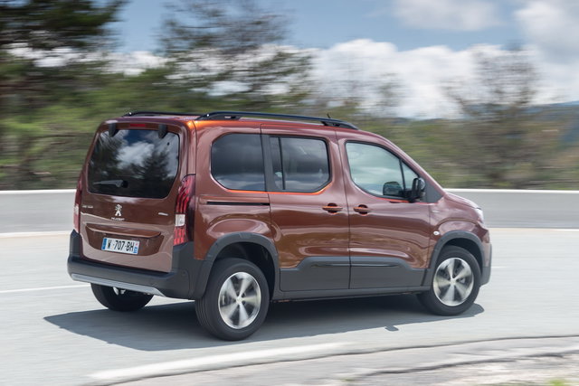 peugeot rifter 2018 primo contatto 04
