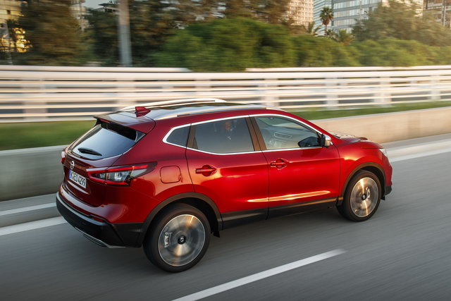 nissan qashqai 2018 10 primo contatto 09