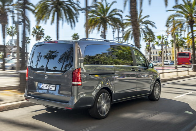 mercedes classe v 300 d 2019 03