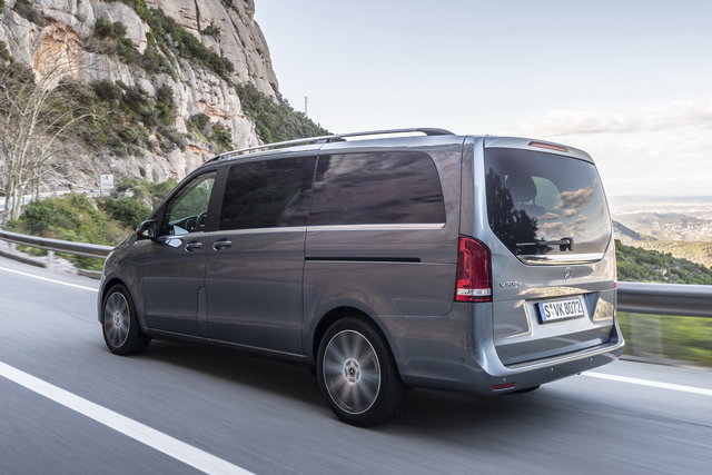 mercedes classe v 300 d 2019 08