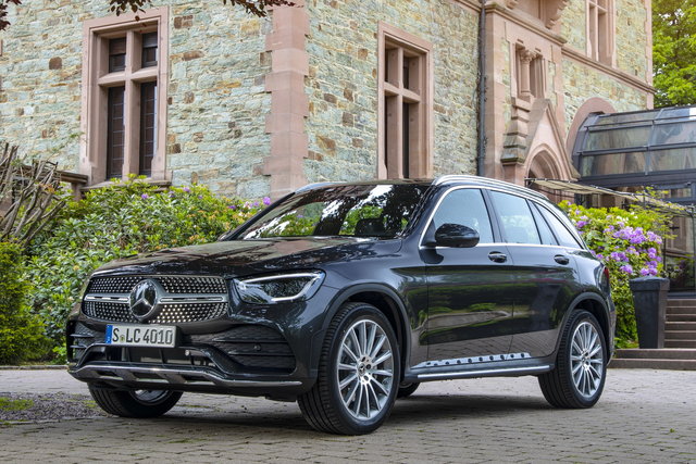 mercedes glc 300d 2019 02