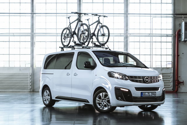 opel zafira life 1  03