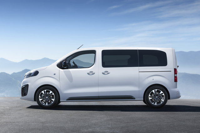 opel zafira life 1  12