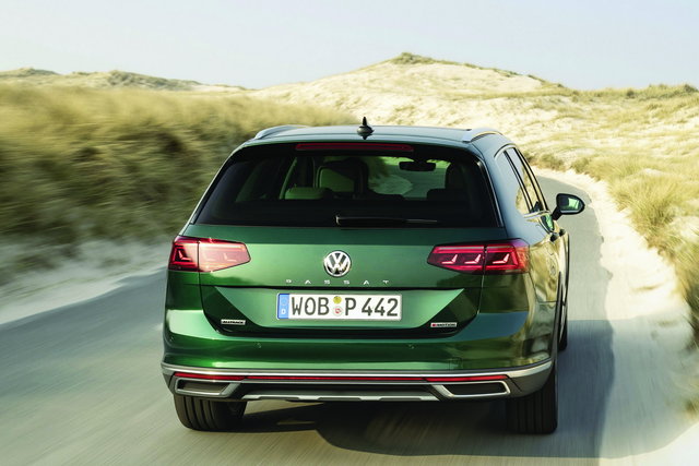 volkswagen passat alltrack 2019 06 09