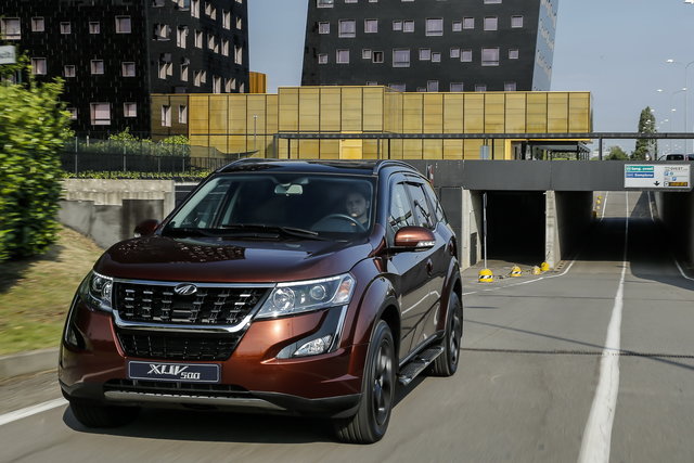 mahindra xuv 500 2019 07 23