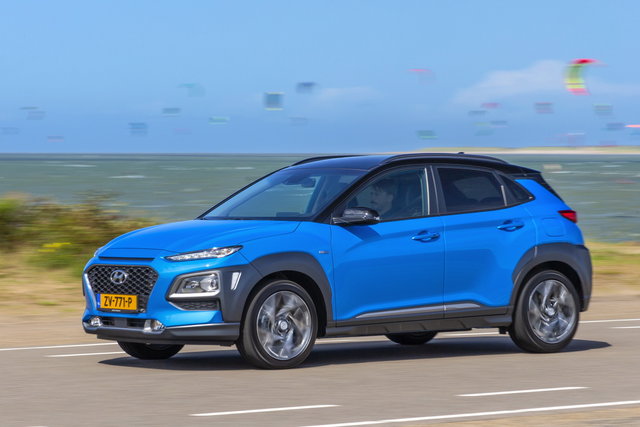 hyundai kona hybrid 08