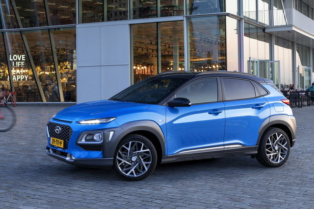 hyundai kona hybrid 17