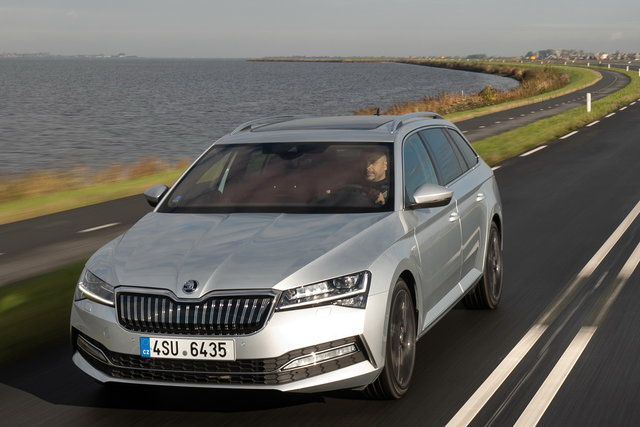 skoda superb iv 15