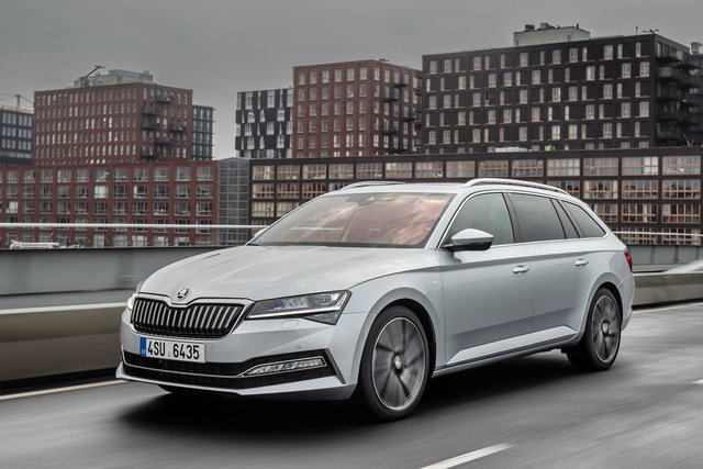 skoda superb iv 18