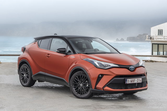 toyota c hr hybrid 2020 14