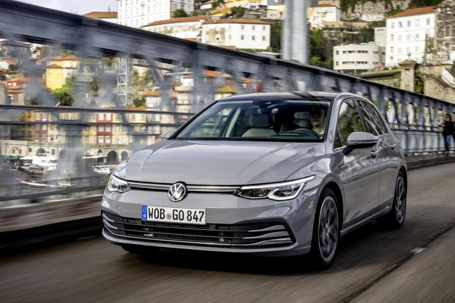 volkswagen golf 8 primo contatto 10