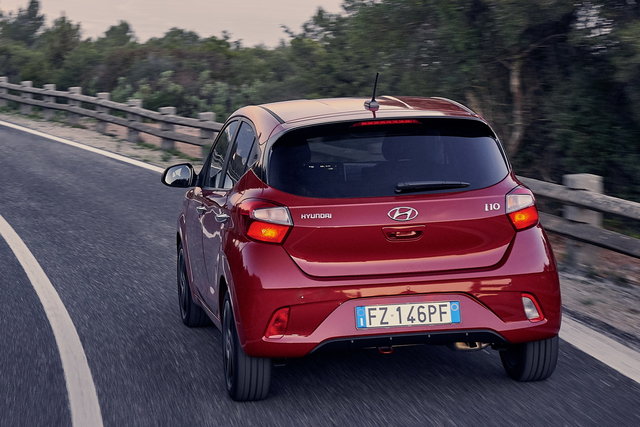 hyundai i10 2020 primo contatto 08