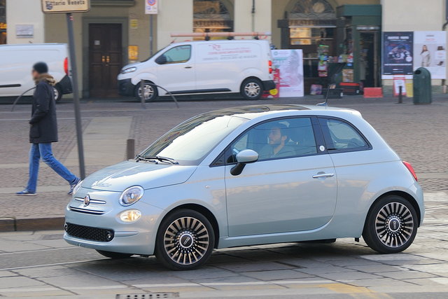 fiat 500 hybrid 2020 02 10