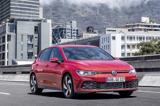 volkswagen golf gti 2020 altre 13