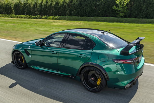 alfa romeo giulia gta m 2021 05 05