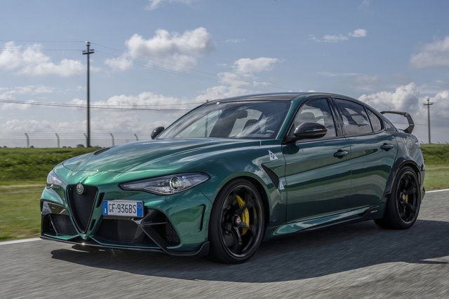 alfa romeo giulia gta m 2021 05 06