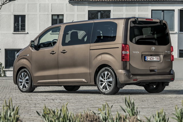 toyota proace verso elettrica 2021 05 11