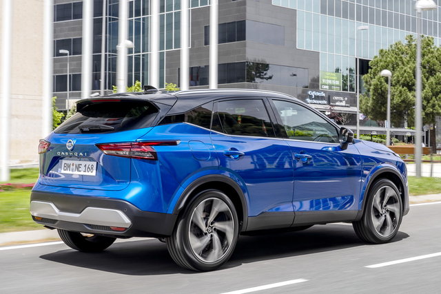 nissan qashqai 2021 06 primo contatto 13