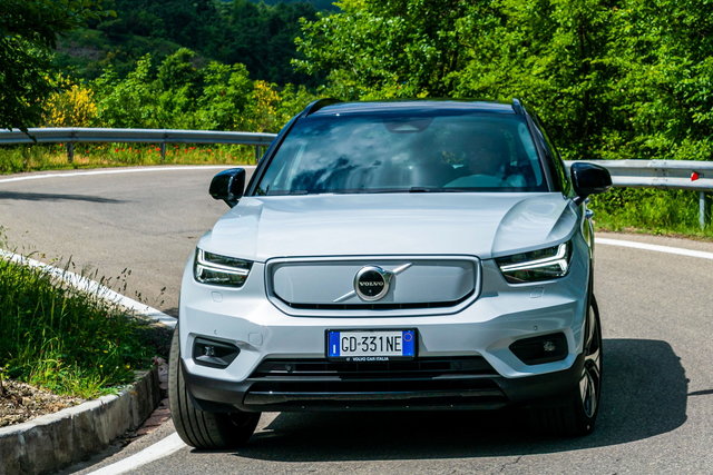 volvo xc40 p8 recharge 2021 06 05