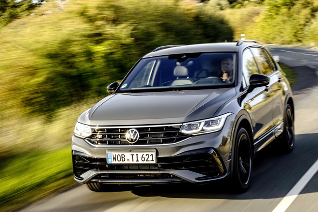 volkswagen tiguan r line 2021 08 04