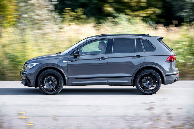 volkswagen tiguan r line 2021 08 07