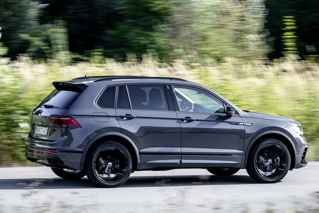 volkswagen tiguan r line 2021 08 09