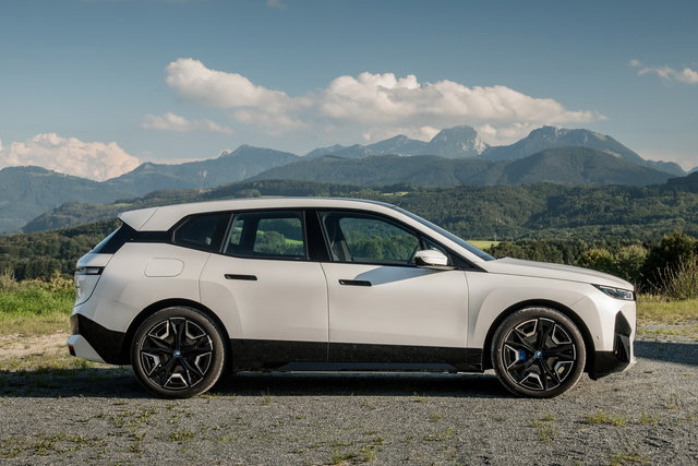 bmw ix 50 primo contatto 2021 09 19